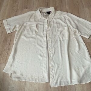 Classic White Men's Shirt